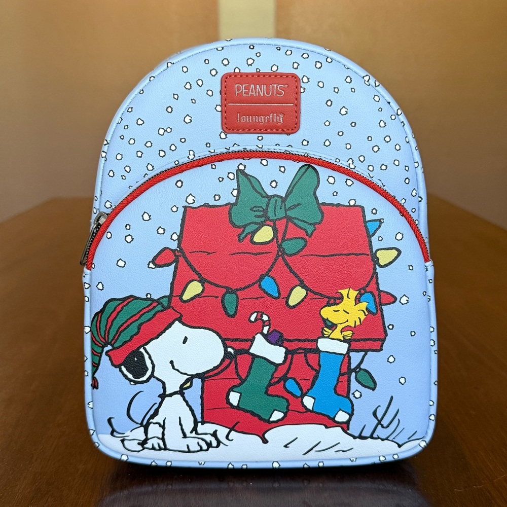NWT Loungefly Peanuts Snoopy Woodstock Snow Christmas Mini Backpack